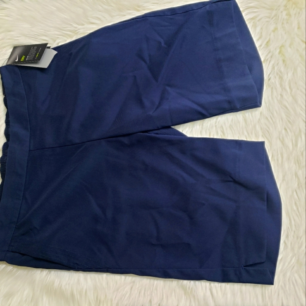 New Nike Women's Gold Dri-Fit UV Shorts Standard Fit AJ5663-451 Sz M 2017